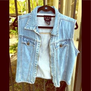 VINTAGE JEAN VEST